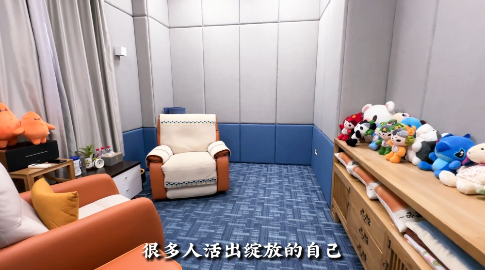 早恋厌学男孩疏导妙招，家长如何有效介入？